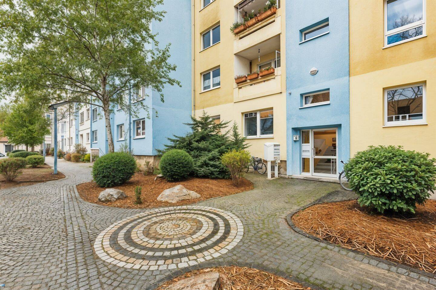 Solide Rendite: Vermietete 3-Zimmer-Wohnung mit Balkon in gefragter Lage – Berlin – Vorschaubild 5