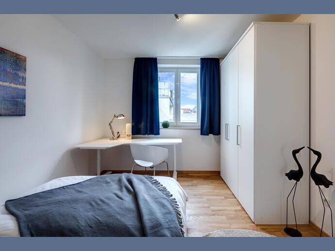 Möbliert: Sehr schöne helle 3-Zimmer Wohnung – München – Vorschaubild 6