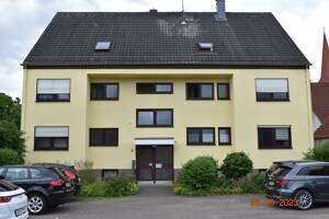 Dachgeschosswohnung in ruhiger und zentraler Lage