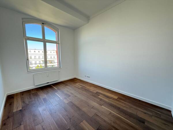 Etagenwohnung in 10243 Berlin mit 95 m² kaufen