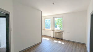 2 Zimmer | Altbau mit hohen Decken | Frisch renoviert | Aachen City – 52064 Aachen – Vorschaubild 3