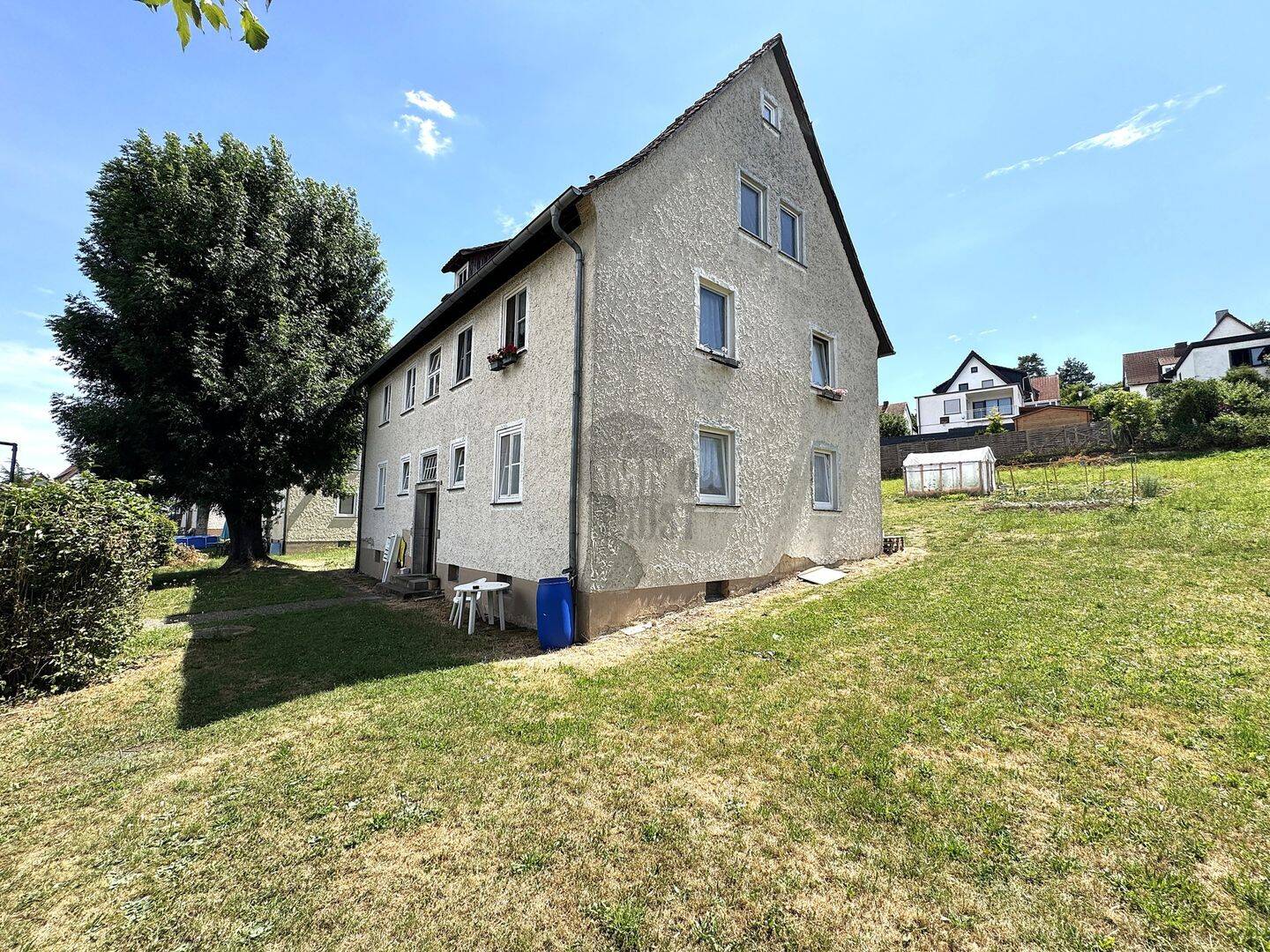 IMMOBILIEN PAKET SECHS IM EINEN - MIT SOLIDEN MIETEINAHMEN! – Hünfeld – Vorschaubild 2