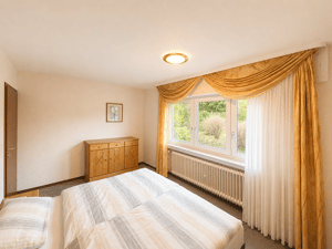 Großzügiges Familienhaus mit Garten, Balkon und viel Platz in ruhiger Lage von Siegen – 57080 Siegen – Vorschaubild 8