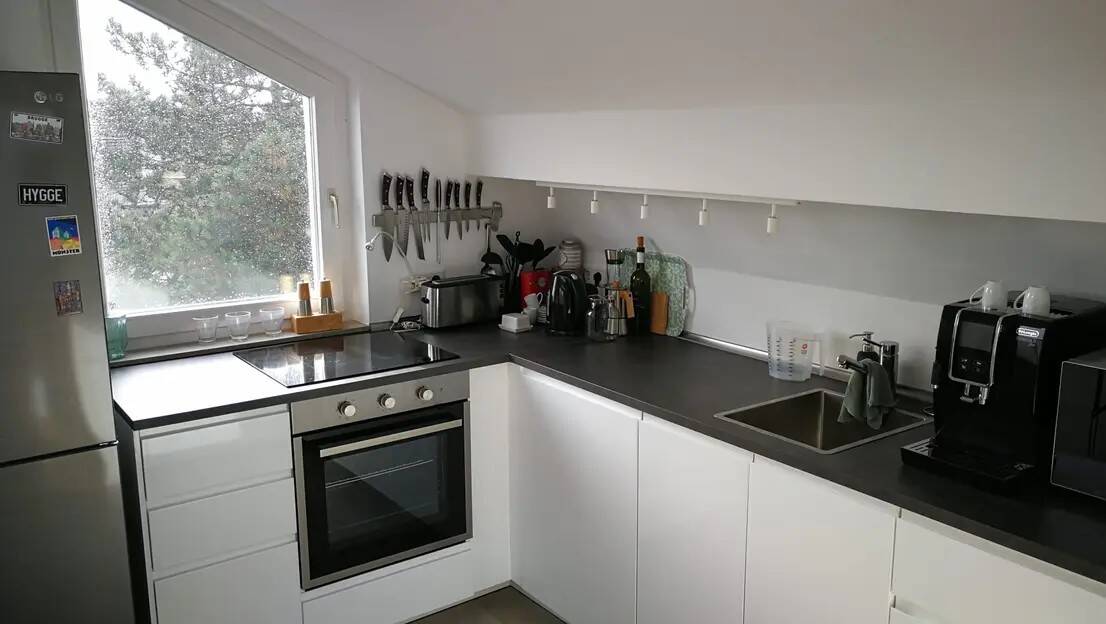 Sanierte DG-Wohnung mit phantastischer Dachterrasse & EKB in D‘dorf Grafenberg – Düsseldorf – Vorschaubild 8