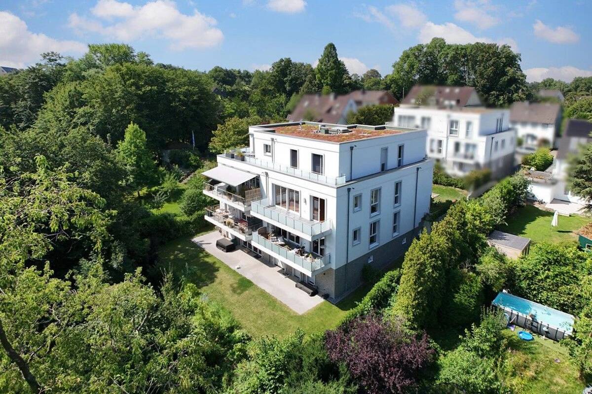 Beautiful Bredeney :) Exzellente 3½-Raum ETW mit Balkon, Aufzug & TG (En.Eff A+) – 45133 Essen – Bild 1 von 9