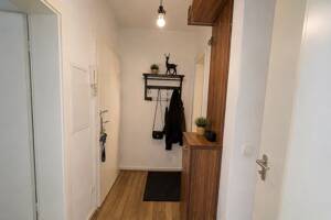 Charmante möblierte 2-Zimmer -Wohnung im grünen ruhige Lage und Natur direkt vor der Tür – 45307 Essen – Vorschaubild 4