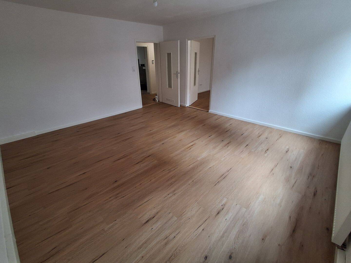Helle und Feundliche 3-Zimmer-Wohnung im Hochparterre in der Kappengasse - Kernsaniert - Nähe Weißer Turm in Nürnberg – Nürnberg – Vorschaubild 4