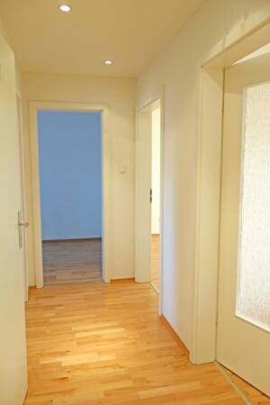 Gut angebunden - Ihre neue Wohnung im schönen Jenfeld – 22043 Hamburg – Vorschaubild 2