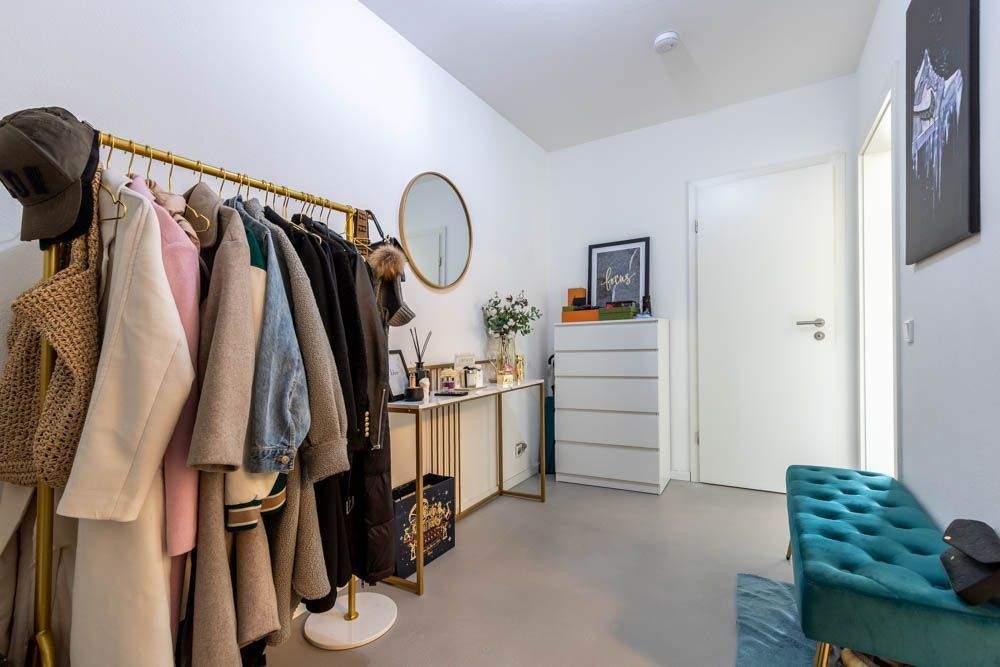 Renovierte 2-Zimmer-Erdgeschosswohnung in Bestlage Ingolstadts – Ingolstadt – Vorschaubild 2