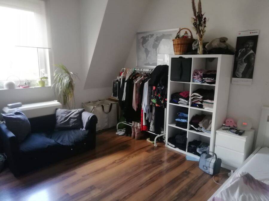 WG Zimmer Stuttgart Ost Wagenburgstr.