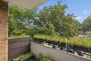 Modernisierte 2-Zimmer-Eigentumswohnung mit Balkon, Aufzug und Garage in Jenfeld – 22043 Hamburg – Vorschaubild 8