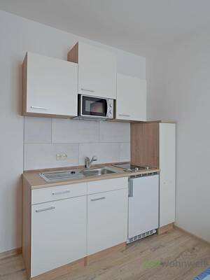 (EF0770_M) Erfurt: Stotternheim, kleines möbliertes Apartment für Wochenendheimfahrer, Reinigung und WLAN inkl. – 99095 Erfurt – Vorschaubild 3