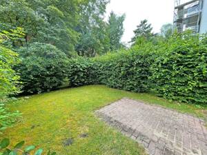 Stilvolle 2-Zi.-Luxuswhg. mit Terrasse, eigenem Gartenanteil und TG-Stellplatz – 20251 Hamburg – Vorschaubild 6