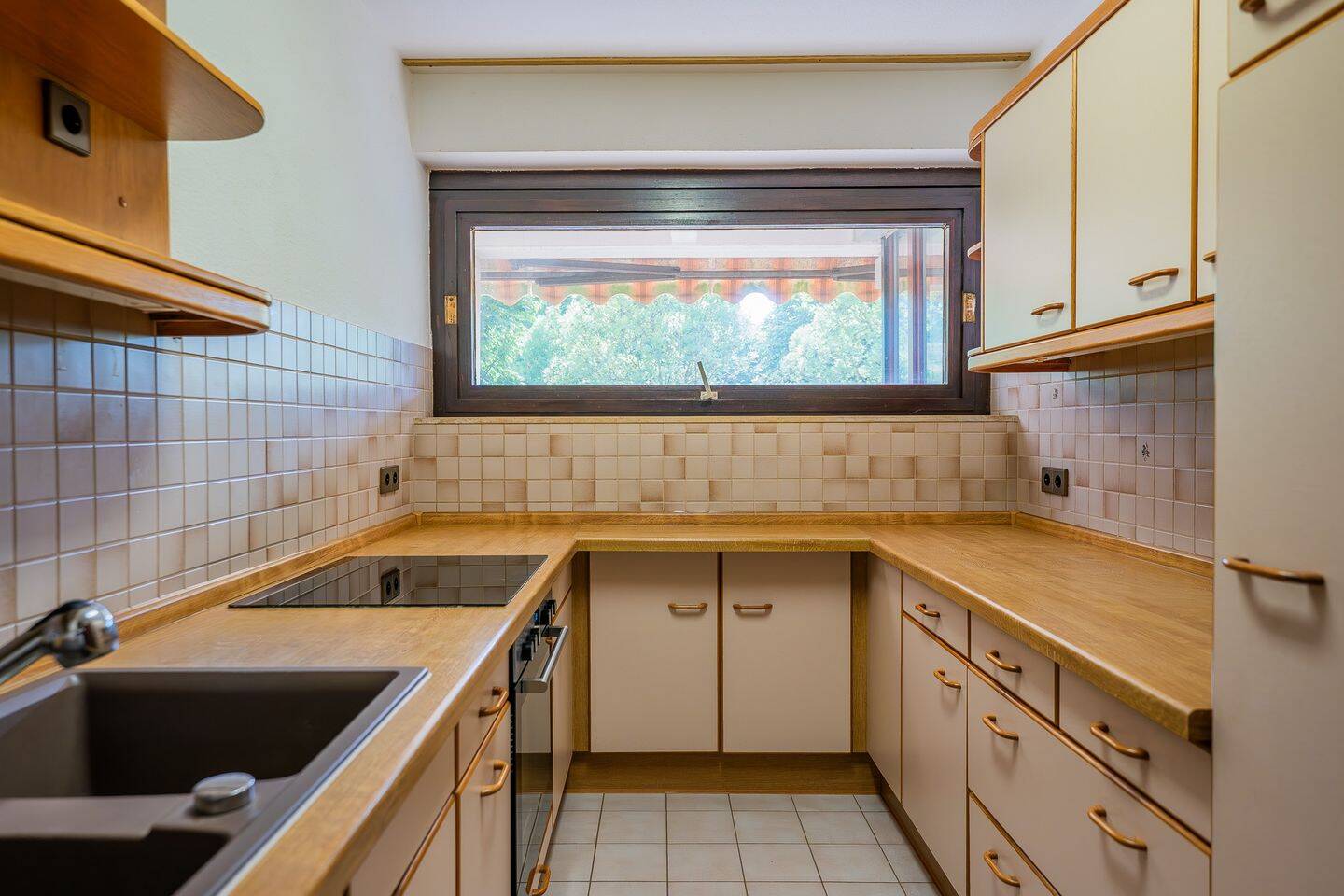 Drei-Zimmer-Wohnung mit Aufzug und Balkon in Wernau – Wernau (Neckar) – Vorschaubild 4