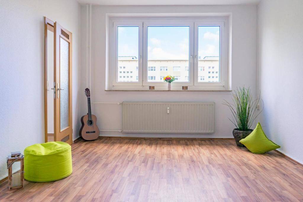 Beste Aussichten für Paare - 2-Raum-Wohnung mit Balkon – Chemnitz – Vorschaubild 3