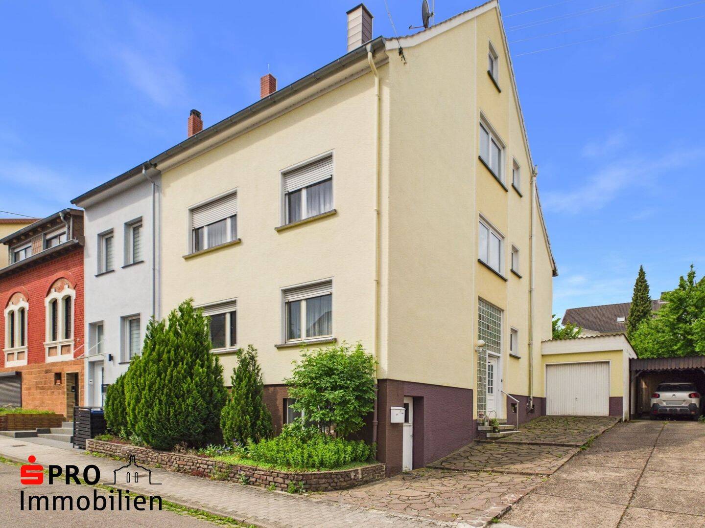 Gestaltungspotenzial: Immobilie mit Garten in Püttlingen! – Püttlingen – Bild 1 von 9