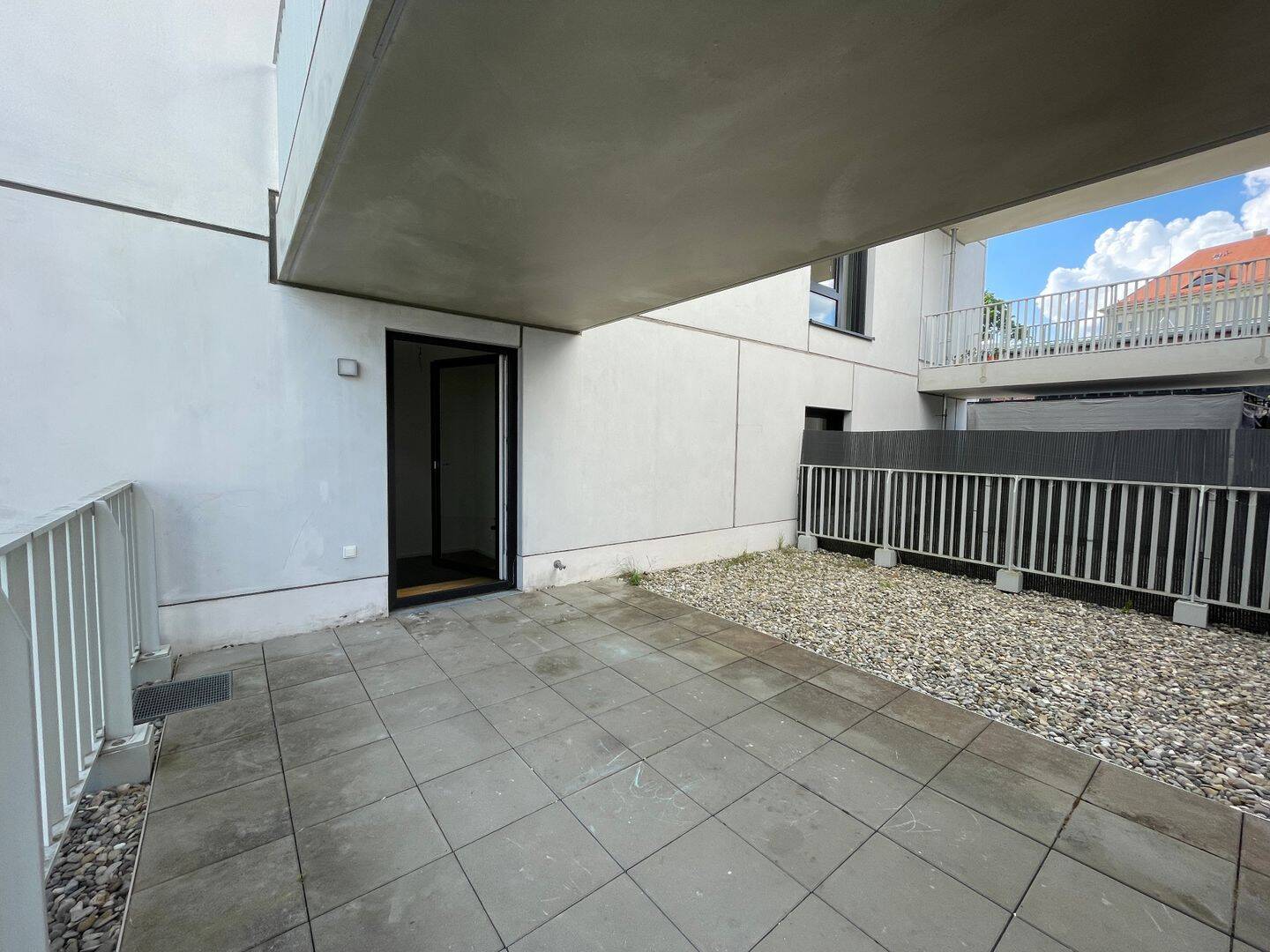 Helle 3-Zimmer Wohnung mit großer Terrasse – Nürnberg – Vorschaubild 3