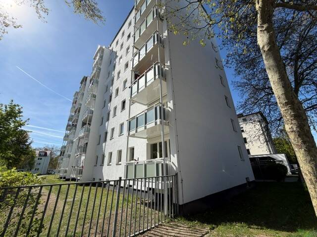 3 -Zimmer -Wohnung neu saniert Ingolstadt-Nord in unmittelbarer nähe zur Audi – Ingolstadt – Vorschaubild 2