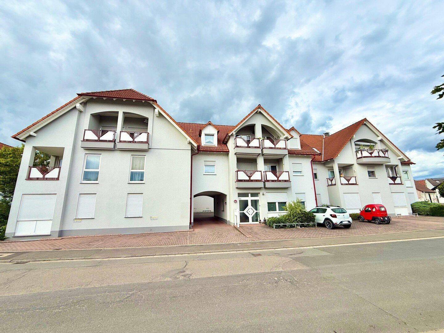 Wunderschöne Wohnung mit Südbalkon in Elsenfeld – Elsenfeld – Vorschaubild 2
