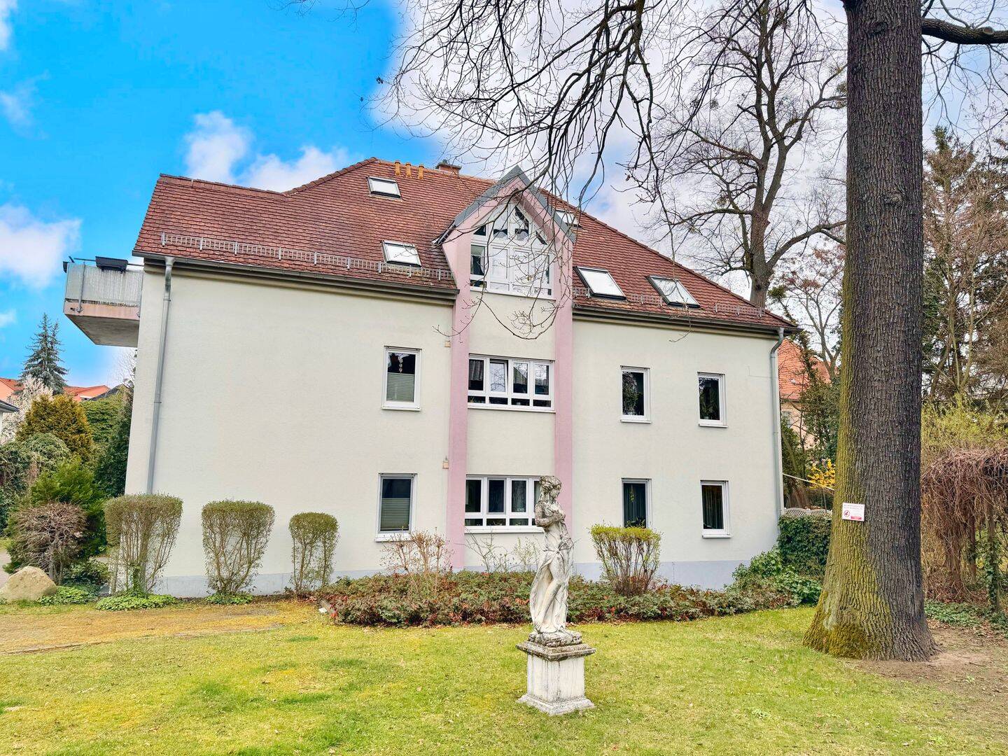 Begehrte Lage! Vermietete 3-Zimmer-Wohnung mit Terrasse und Stellplatz in parkähnlicher Wohnanlage – Dresden – Vorschaubild 6