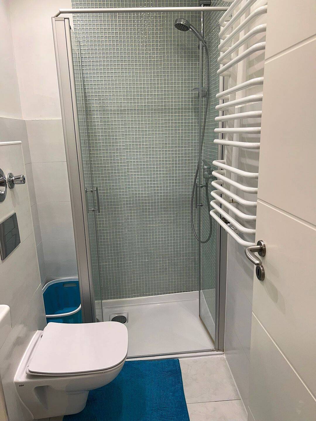 Hübsches Apartment in zentraler Lage – Düsseldorf – Vorschaubild 9