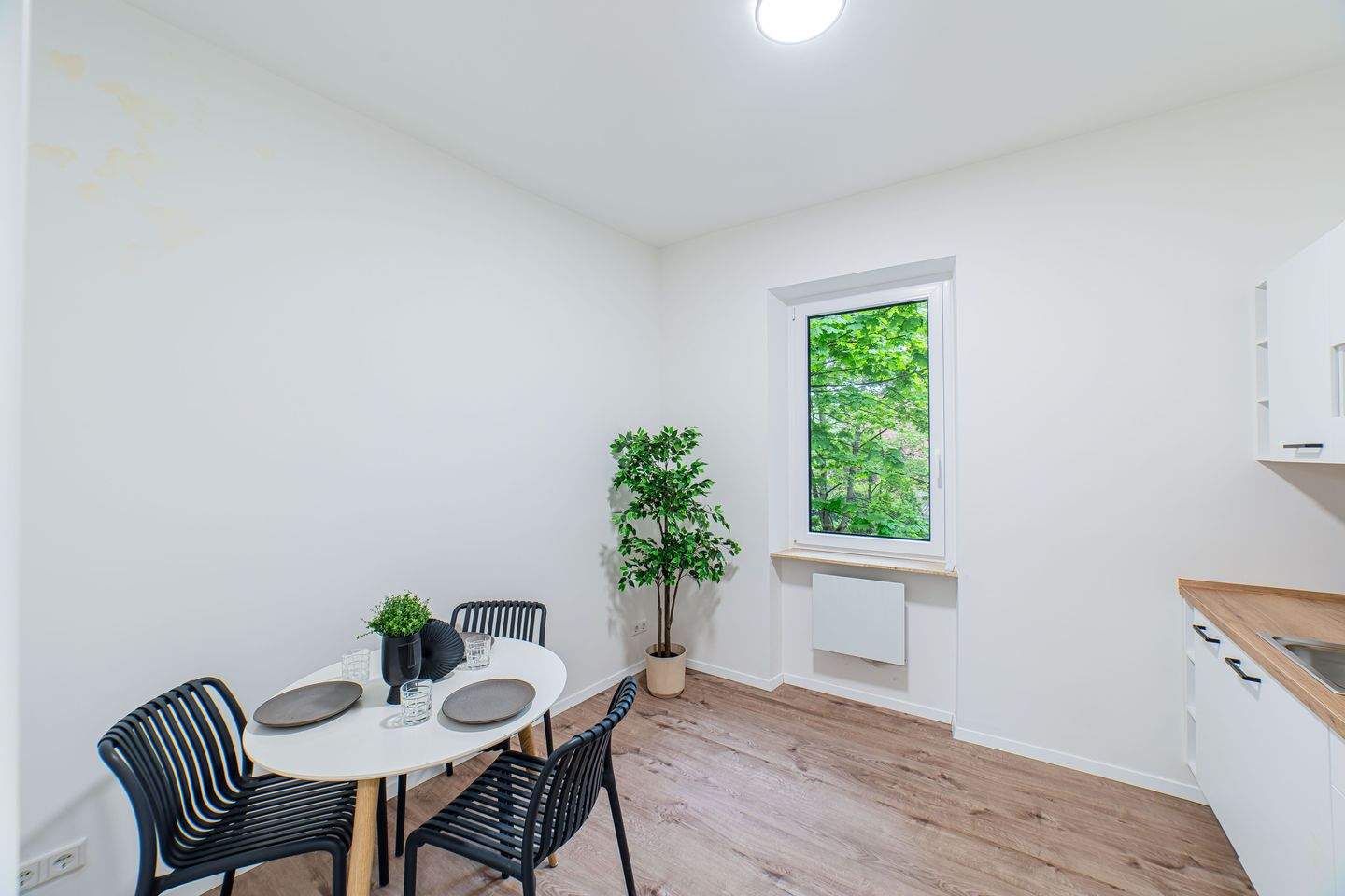 Moderne, sanierte und möblierte 2-Zimmer-Wohnung in Nürnberg – Nürnberg – Vorschaubild 8