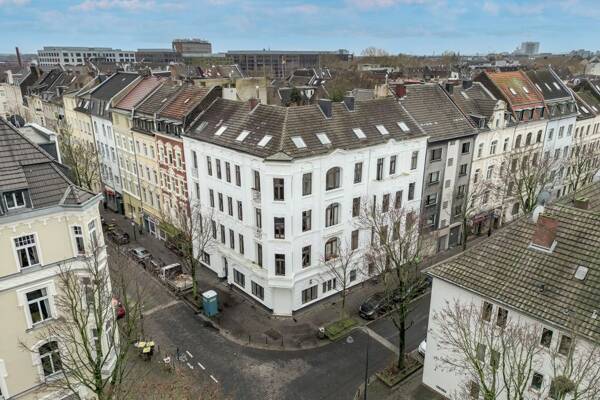 Erdgeschosswohnung in 51063 Köln mit 63,82 m² kaufen