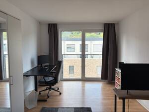 Modernes WG-Zimmer in Uni- und Westbahnhof-Nähe mit eingebauter Küche, Badewanne und Aufzug – 52072 Aachen – Vorschaubild 2