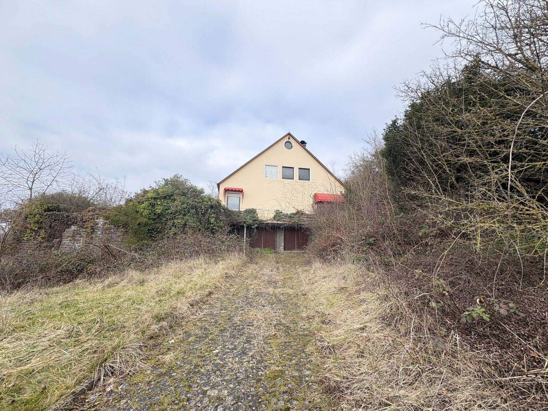 Villa in 56170 Bendorf mit 450 m² kaufen