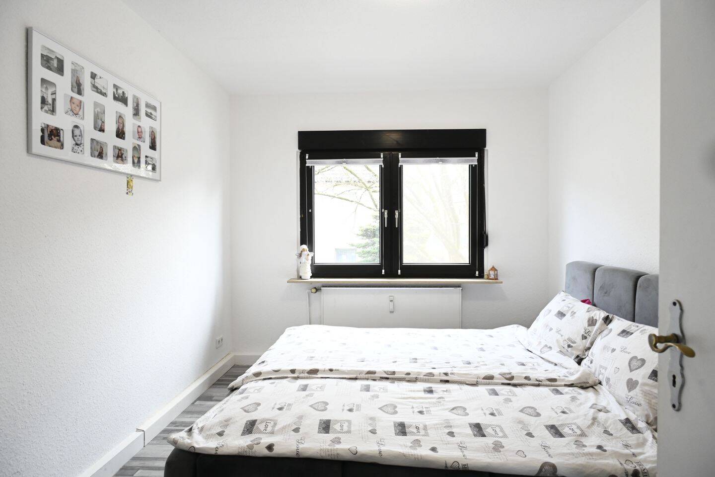 Wunderschöne 4-Raum-Wohnung, großer Südbalkon – Essen – Vorschaubild 5
