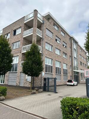 Helle 4-Zimmerwohnung in zentraler Lage gelegen am Hauptbahnhof