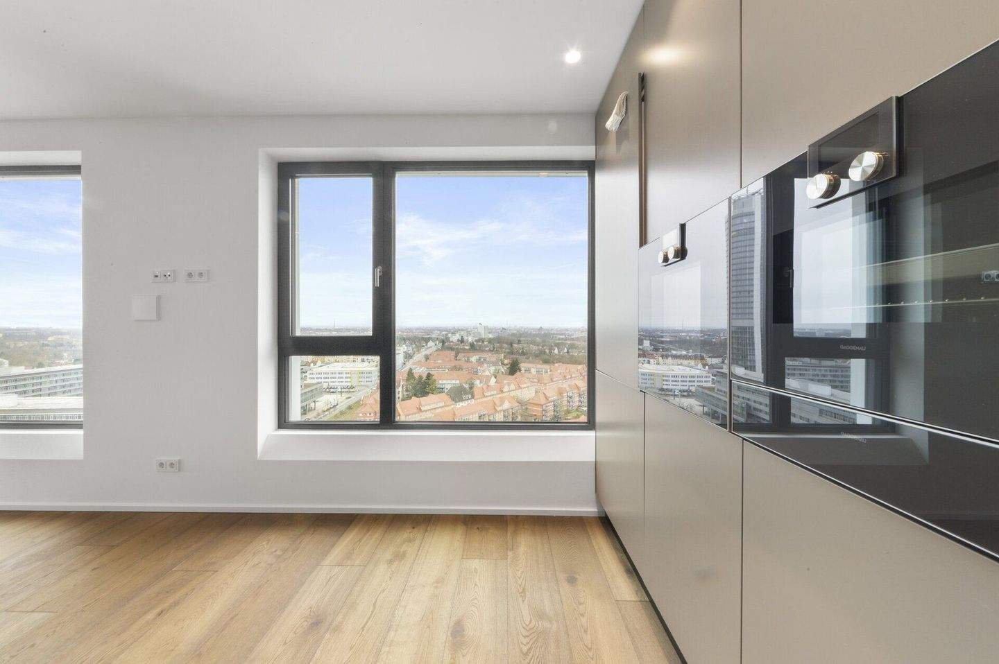 Fantastisches Penthouse mit (fast) Rundum-Blick über Nürnberg - mit 2 TG-Stellplätzen – Nürnberg – Vorschaubild 7