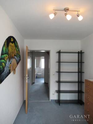 Familienfreundliches Reihenmittelhaus mit Garten, Balkon und Garage! – 70378 Stuttgart – Vorschaubild 9