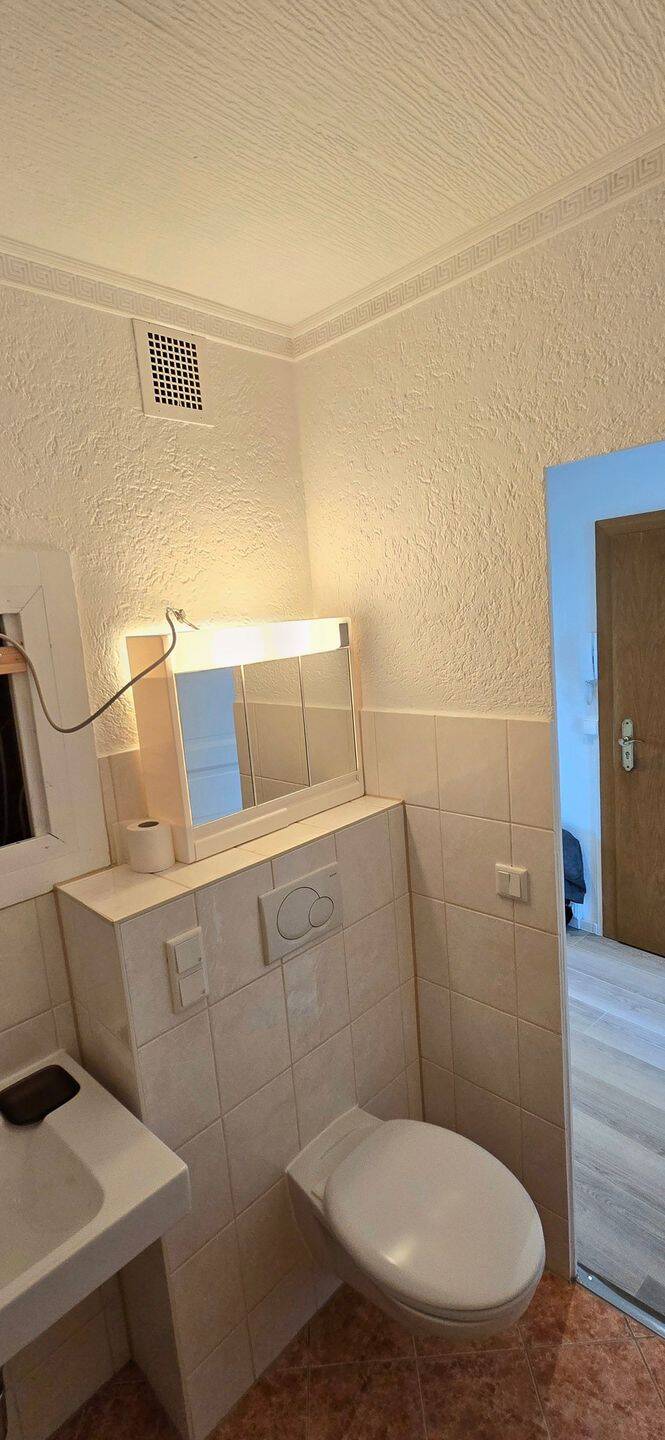 Wohnung zur Vermietung in Gera, Balkon, Küche, Laminat, Keller – Gera – Vorschaubild 9