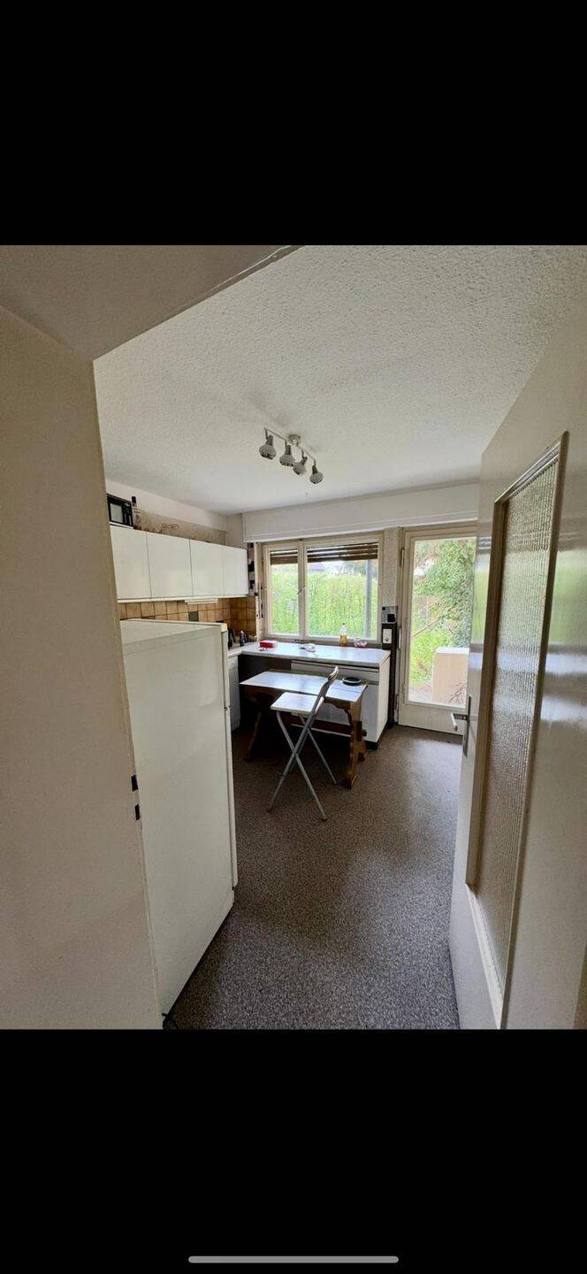 „Dreifamilienhaus mit großem Grundstück & 2 Garagen – enormes Potenzial in Toplage von Nürnberg“ – Nürnberg – Vorschaubild 3