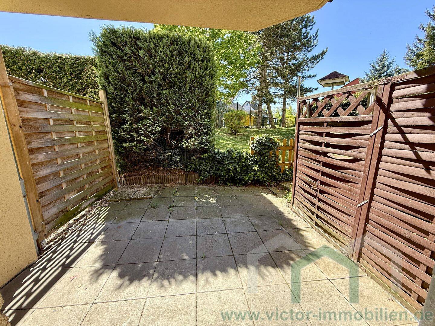 ** Terrassenwohnung mit Fußbodenheizung und Tiefgaragenstellplatz in ruhiger Wohnlage **