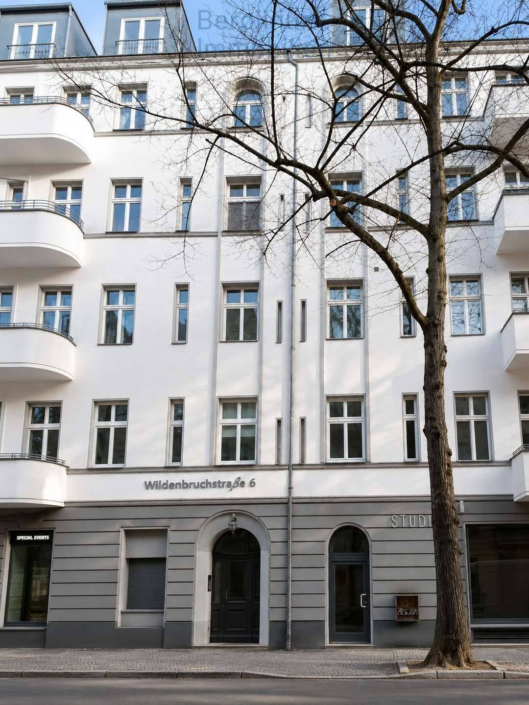 Großzügige 3-Zimmer-Altbauwohnung in gefragter Neuköllner Kiezlage – Berlin – Vorschaubild 8