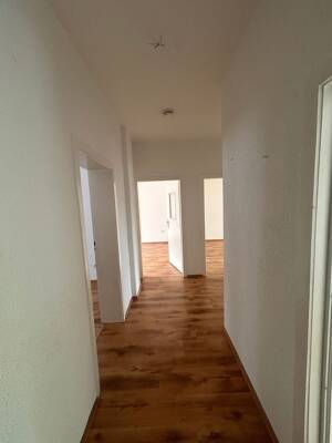3 Zimmer Wohnung mit Balkon – 46045 Oberhausen – Vorschaubild 2