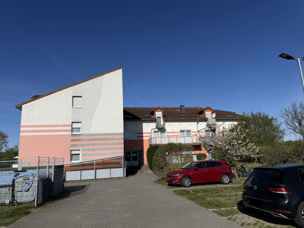 2-Zimmer-Eigentumswohnung mit Terrasse und 2 Stellplätzen in Weiterstadt