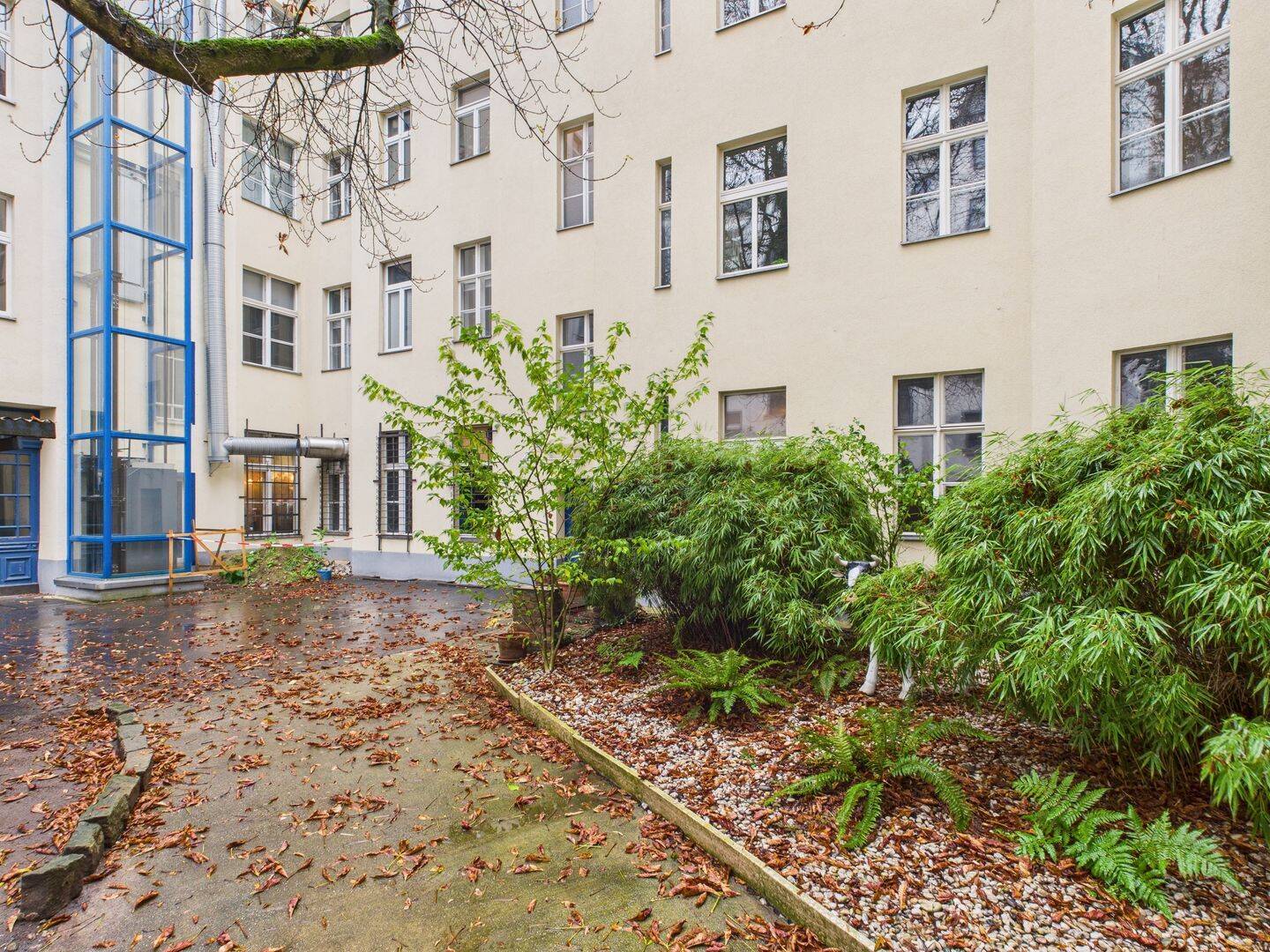 Großzügige 4-Zimmer-Altbauwohnung mit Balkon im Bergmannkiez in Berlin-Kreuzberg – Berlin – Vorschaubild 4