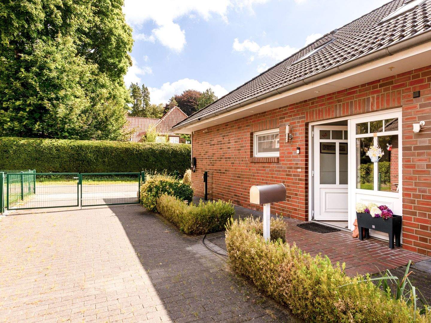 Barrierearmes Wohnen mit A+ Energieeffizienz und Smart-Home – Brande-Hörnerkirchen – Vorschaubild 3