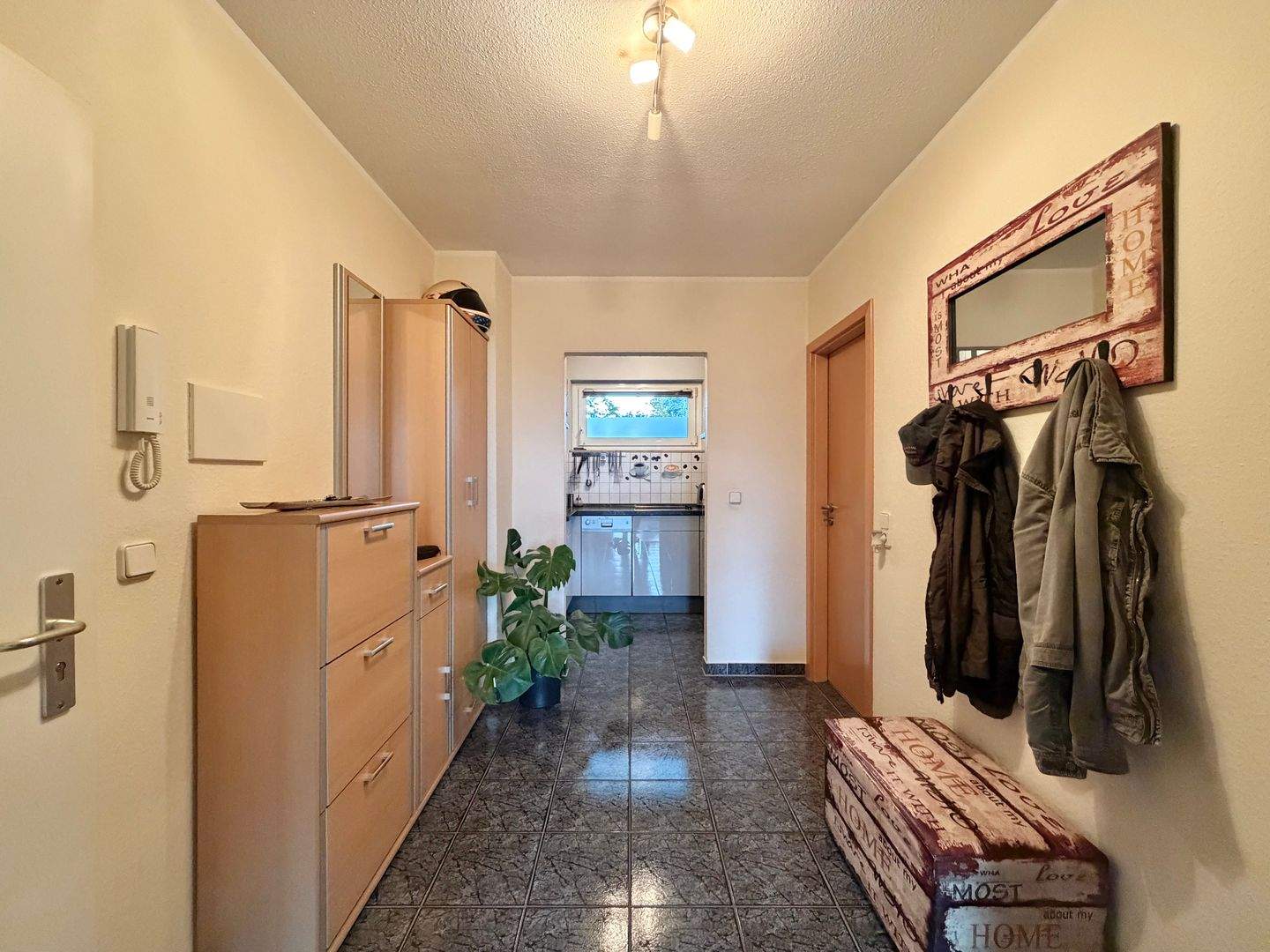 Für Singles o. Anleger: Gepflegte + barrierefreie 2-Zi.-Wohnung mit Balkon - Nähe Mittellandkanal – Hannover – Vorschaubild 6