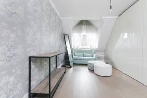 Wohnen mit Stil: Großzügigkeit auf ca. 250 m² Wohn- und Nutzfläche – 13591 Berlin – Vorschaubild 5