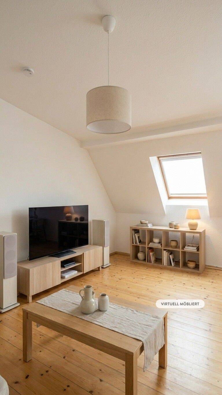 HOMESK - Dachgeschoss-Maisonette-Wohnung mit Balkon und Dachterrasse im Prenzlauer Berg – Berlin – Vorschaubild 2