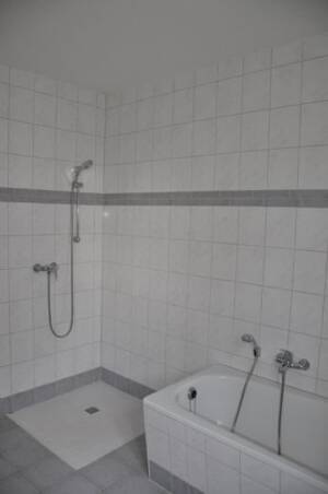 ab Sofort Seniorengerechte 2-Zimmer-Wohnung im EG (WE07), Hochparterre mit Vollbad, Barrierefrei – 18437 Stralsund – Vorschaubild 5
