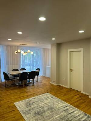 Luxuriöse 4-Zimmer Etagenwohnung: Zentrale Lage & exquisite Ausstattung in Bestform! – 80804 München – Vorschaubild 4