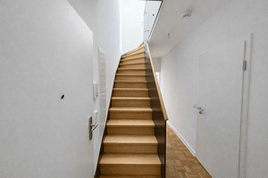 Einziehen & wohlfühlen: 4 Zimmer Wohnung mit Sonnenbalkon + Galerie – 22391 Hamburg – Vorschaubild 7