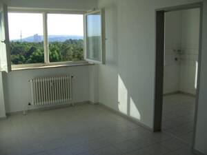 3 1/2 Zimmer-Wohnung mit großem Südwestbalkon und TG in sehr ruhiger Waldrandlage – 91056 Erlangen – Vorschaubild 8