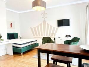 Komplett modernisiertes 1 Zimmer Studio | inkl. EBK & Möblierung | in Berlin-Charlottenburg – 10627 Berlin – Vorschaubild 3