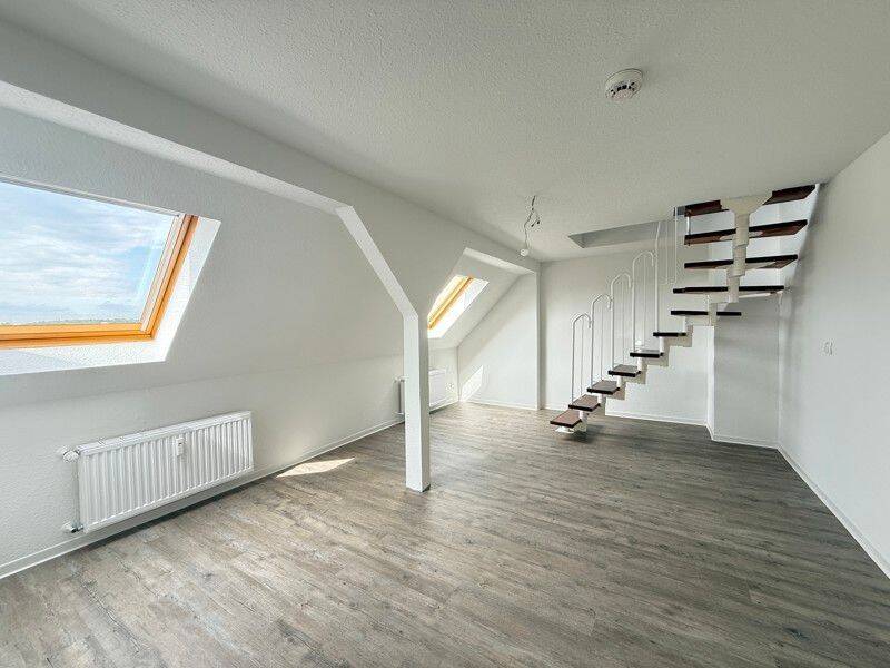 Sanierte Maisonette-Wohnung wartet auf Ihren Einzug! – Leipzig – Vorschaubild 3